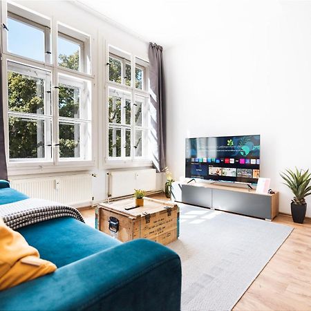 Ko-Living Space An Der Oper - Street Art Design Apartments Галль Экстерьер фото